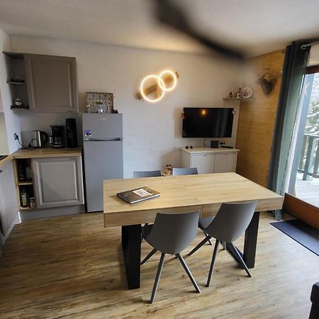 Saint-Étienne-en-Dévoluy Appartement 4 A 6 Personnes - Chalets D'Aurouze - La Joue Du Loup מראה חיצוני תמונה