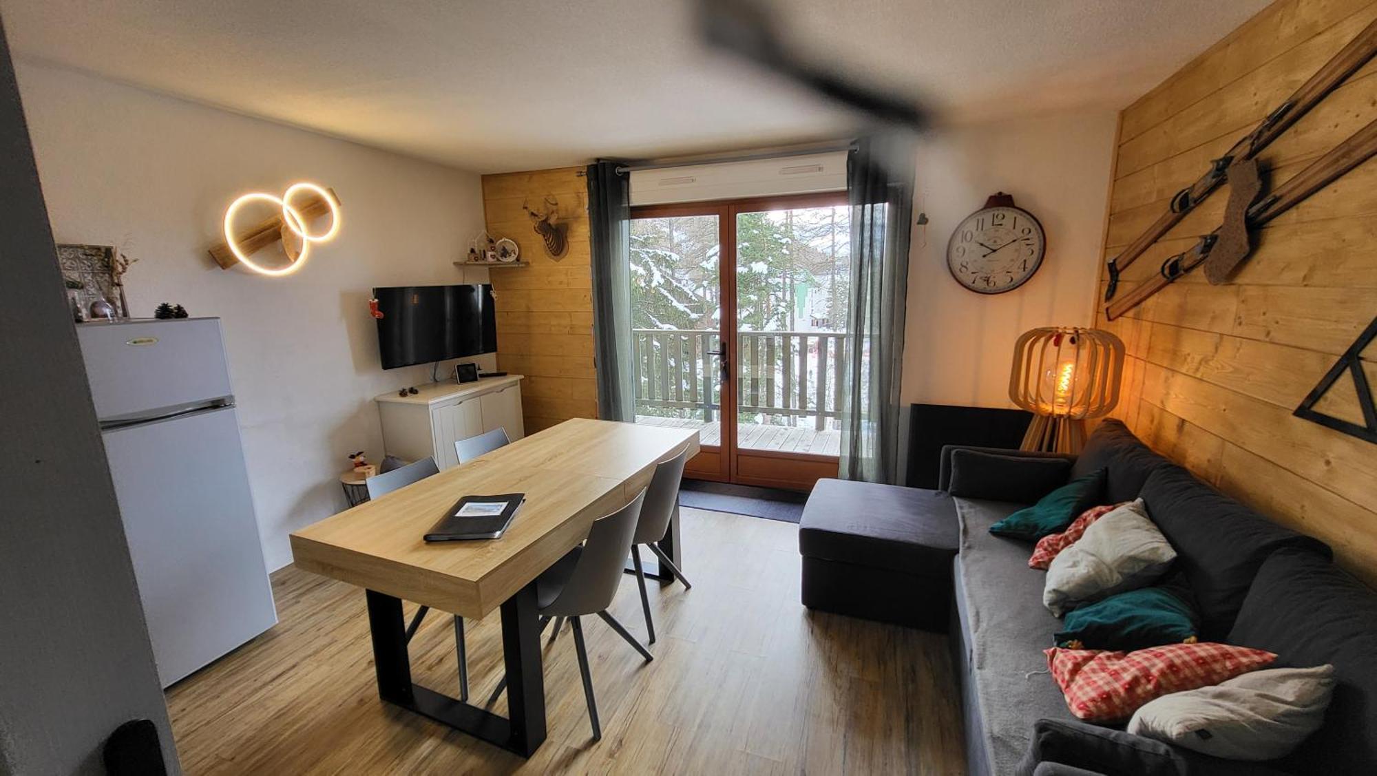 Saint-Étienne-en-Dévoluy Appartement 4 A 6 Personnes - Chalets D'Aurouze - La Joue Du Loup מראה חיצוני תמונה